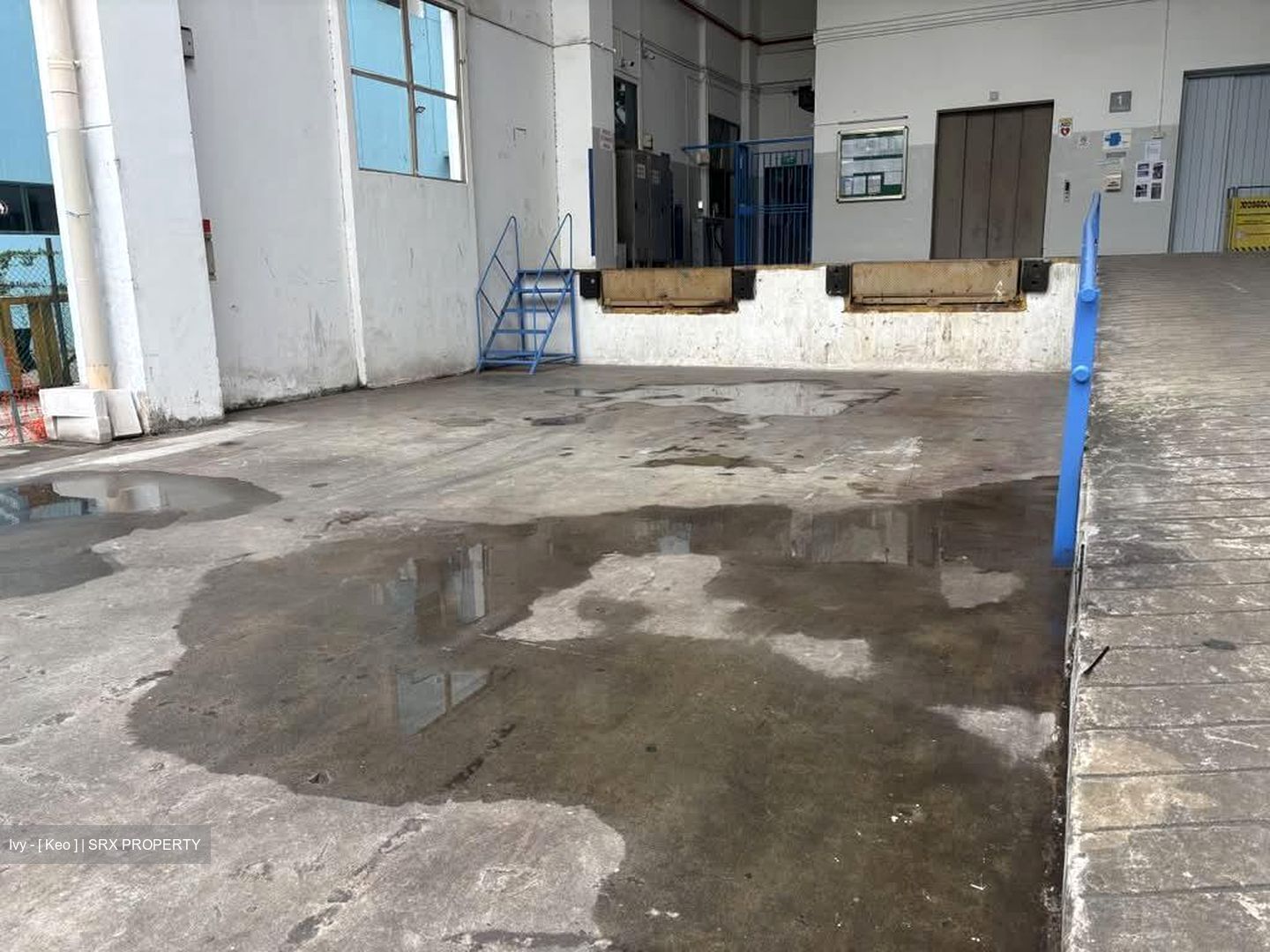 Sparklewood Building (D22), Factory #605821051